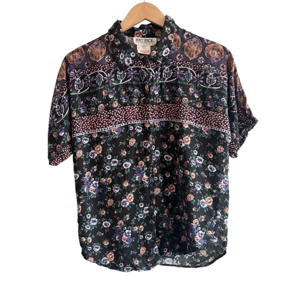 Vintage Ashley Taylor Petite Multicolor Floral Short Sleeve Blouse